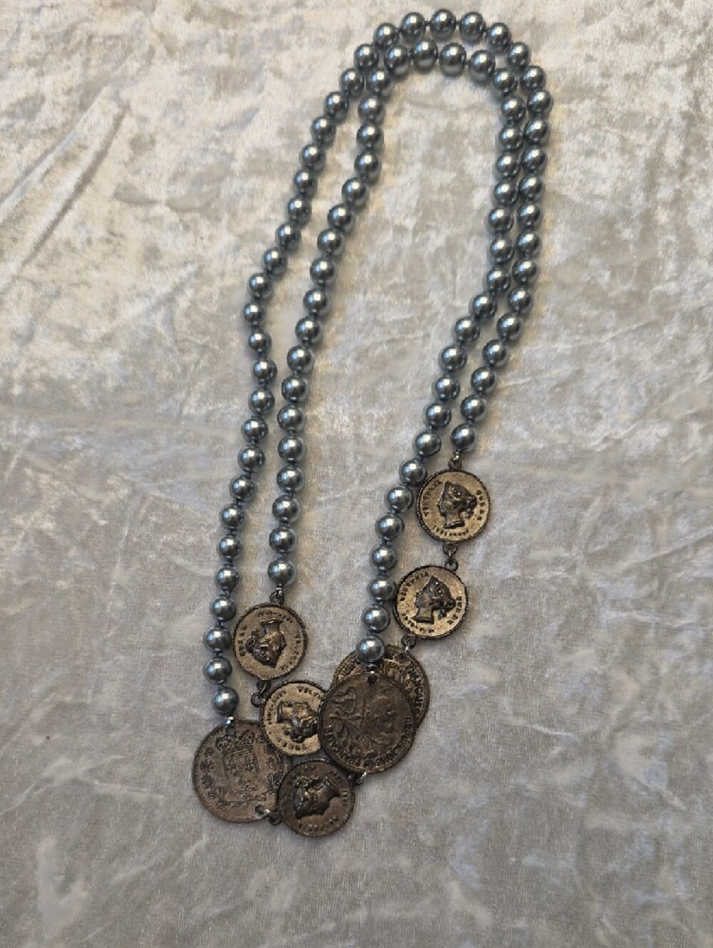 Vintage Gypsy Silver Pearl Beaded Coin Pendant Necklace - Picture 5 of 6